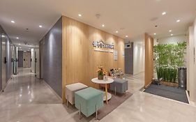 Snowflower Guesthouse